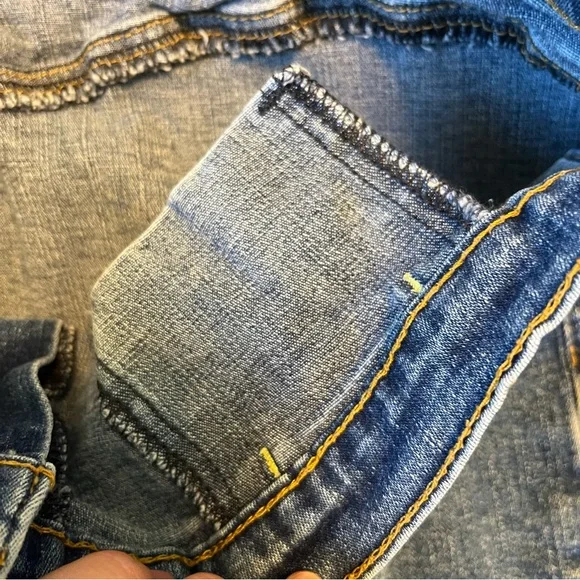 Maternity Denim Skirt - Picture 5 of 8